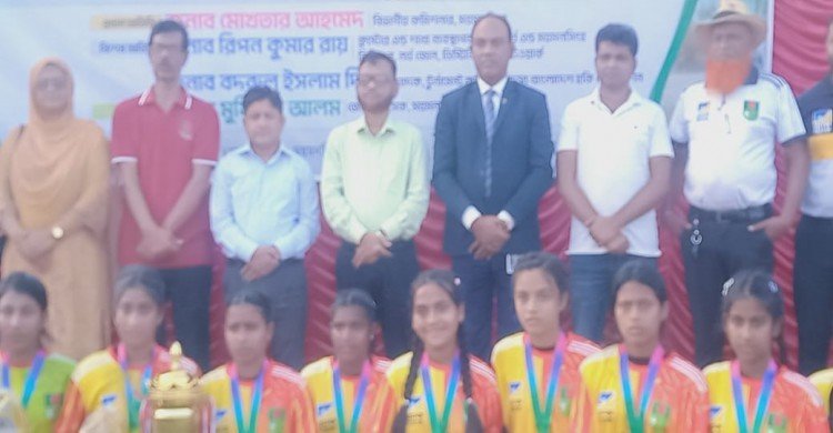 কিশোরগঞ্জ জেলা দল চ্যাম্পিয়ন, নেত্রকোনা রানার্স আপ - ব্রাক ব্যাংক অপরাজেয় আলো নারী হকি টুর্নামেন্টের ফাইনাল সম্পন্ন